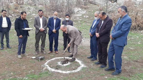 افتتاح و کلنگ زنی ۲ مدرسه در مناطق محروم هلیلان
