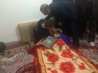 عیادت دکتر فانی وزیر آموزش و پرورش با همسروخانواده شهید فرهنگی